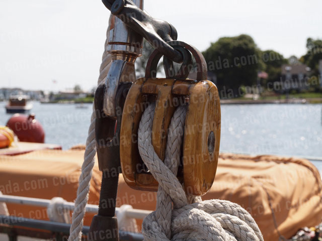 Vintage Ship's Block | Cheap Stock Photo